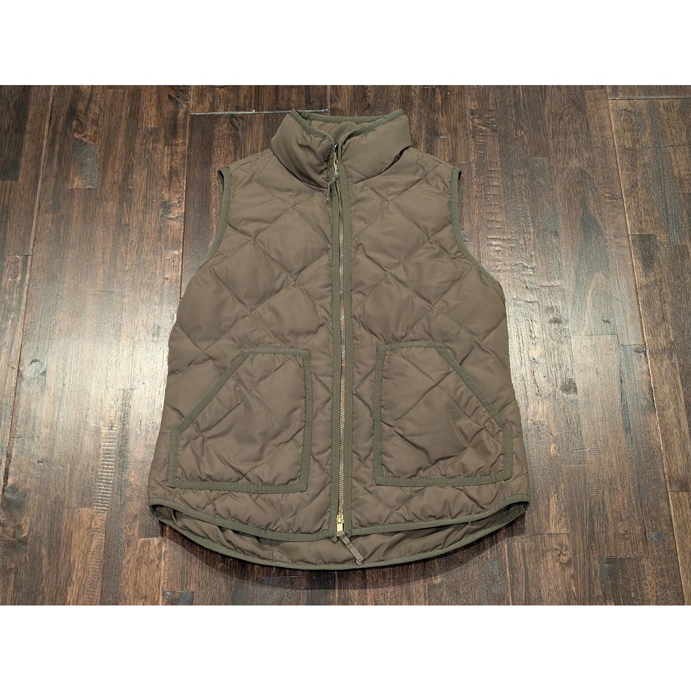 J.Crew Quilted Down Puffer Vest Womens XS Olive Green‎ Two-Way Zip Pockets Warm